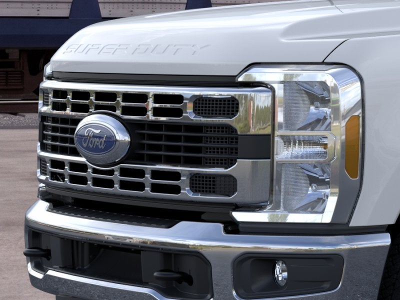 2026 Ford Super Duty F-350® XLT