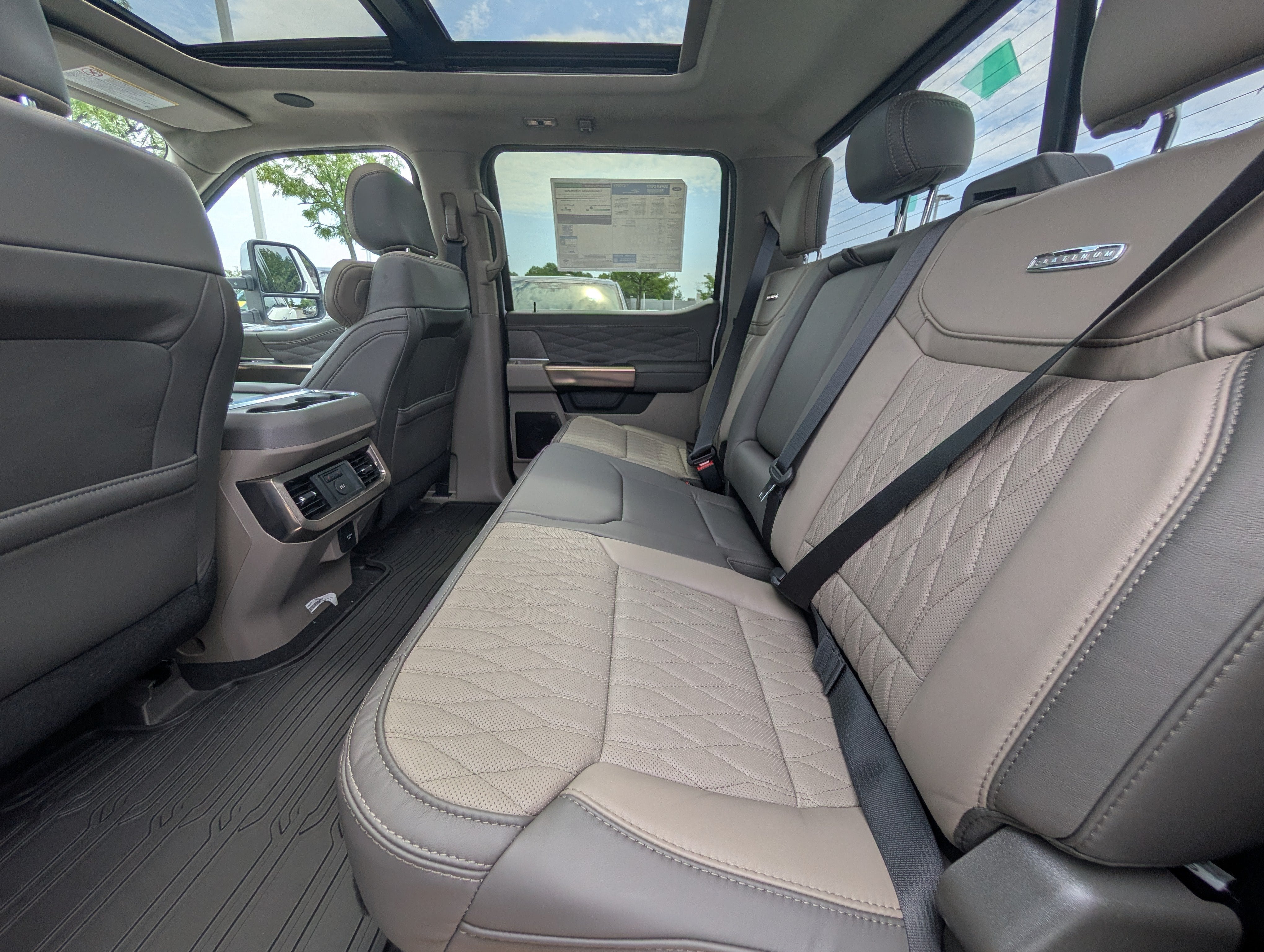 2026 Ford Super Duty F-350® Platinum®