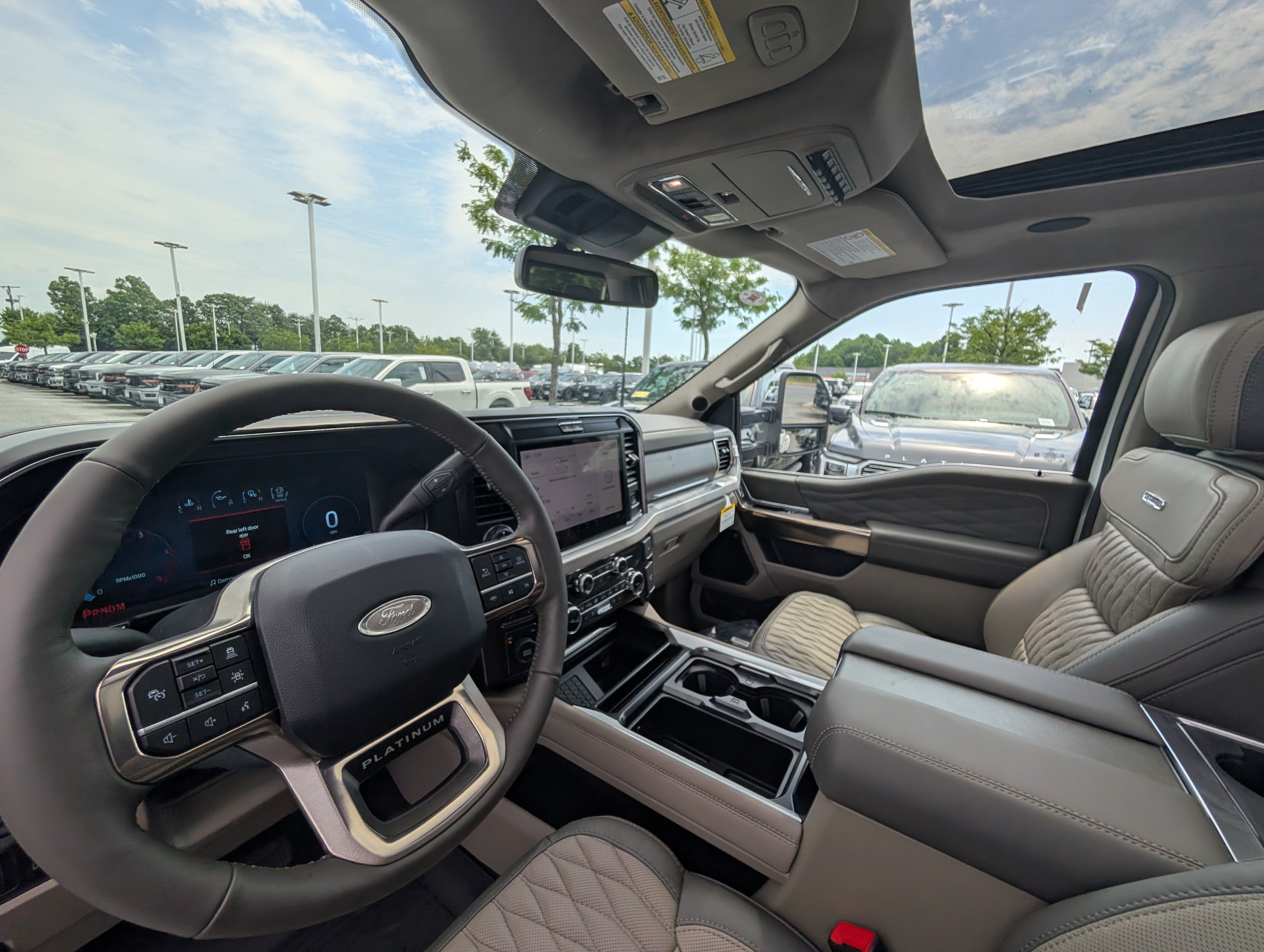 2026 Ford Super Duty F-350® Platinum®