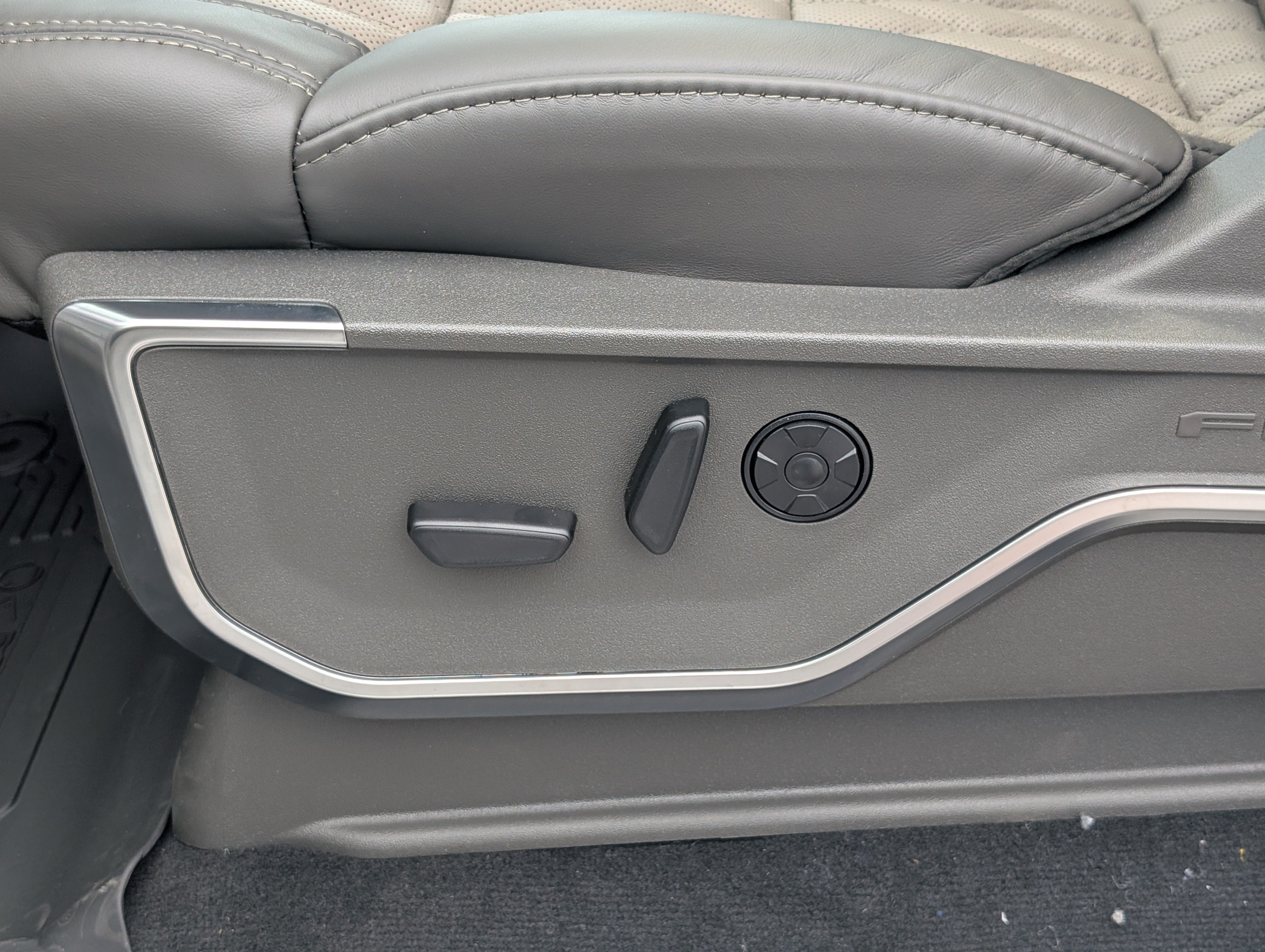 2026 Ford Super Duty F-350® Platinum®