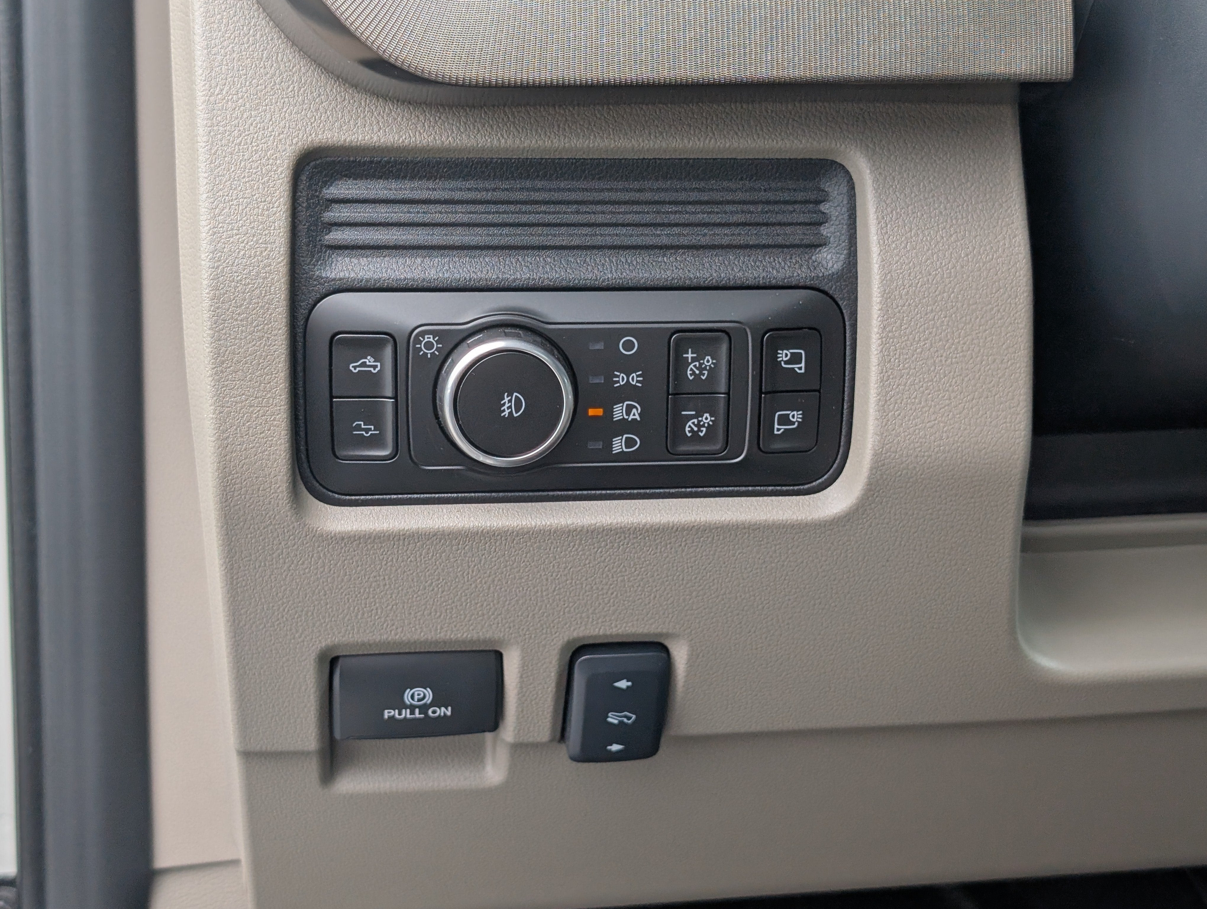 2026 Ford Super Duty F-350® Platinum®