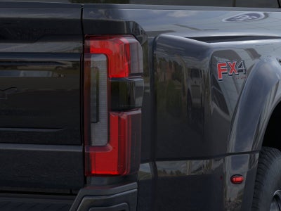 2026 Ford Super Duty F-350 DRW Platinum