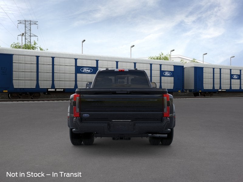 2026 Ford Super Duty F-350 DRW Platinum